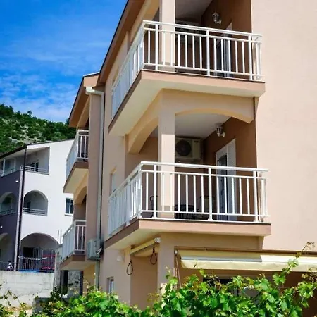 Apartmán Ljuba Duba